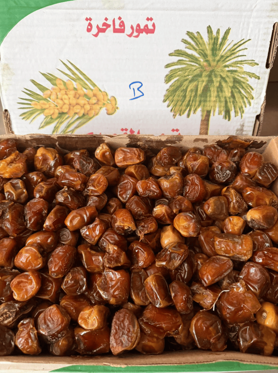 Weiche Datteln Sukkari Rutab 3 kg aus Al-Quassim neue Ernte
