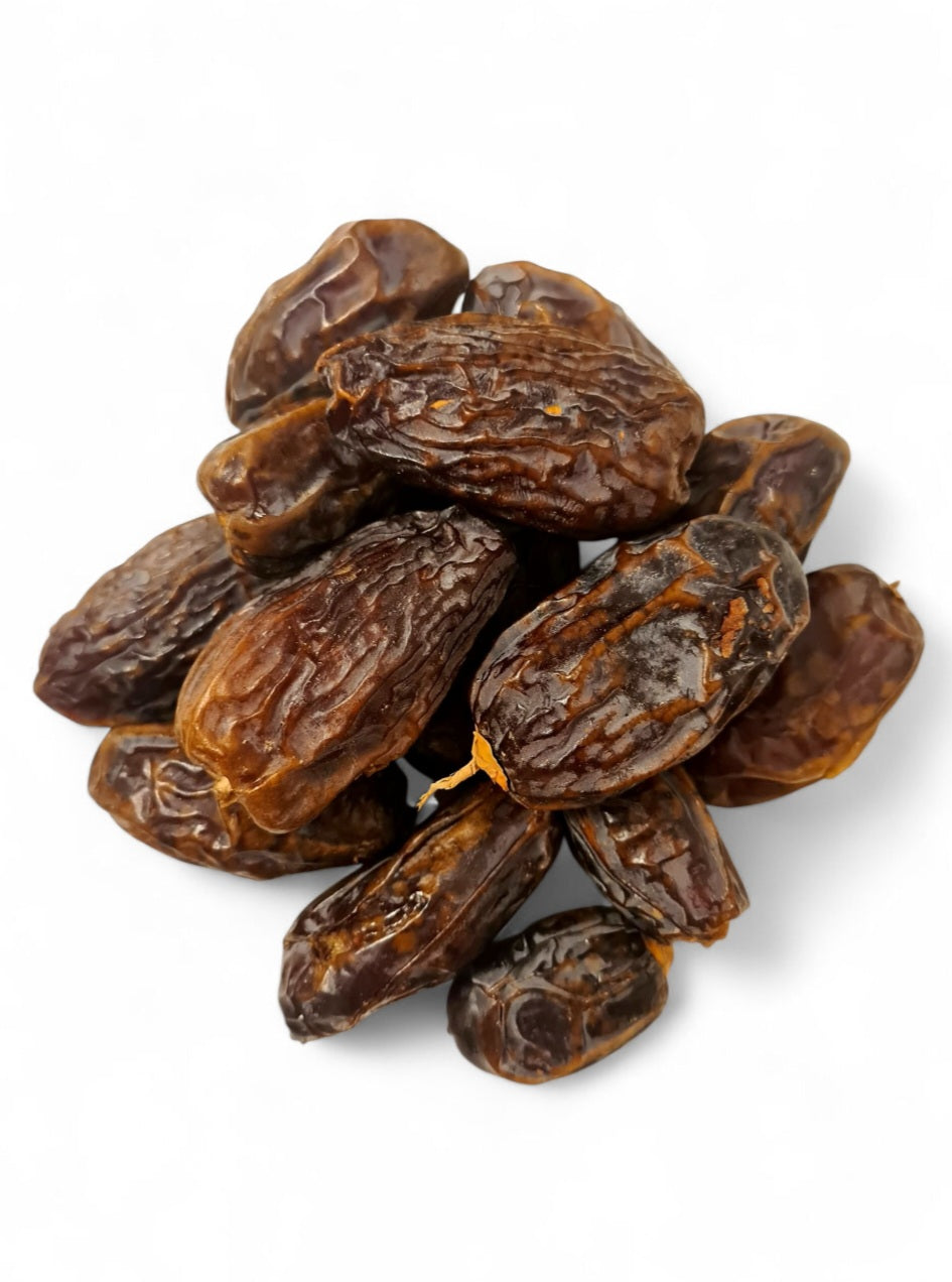 Preiswerte Choice Medjool Datteln 800g Packung, ideal für den preiswerten Snack, 100% natürlich und ohne Zuckerzusatz.
